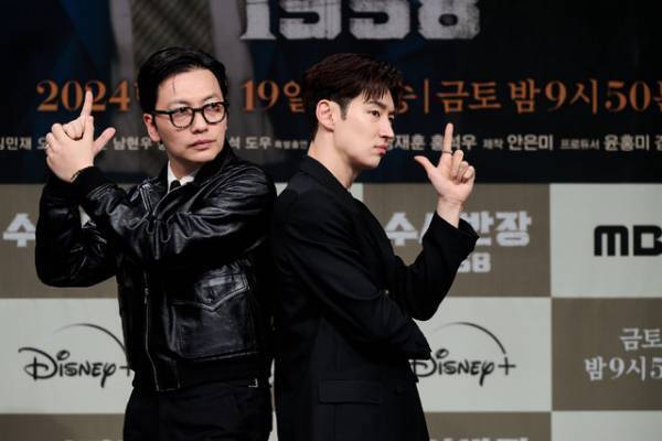 イ・ドンフィ「イ・ジェフンさんのおかげで僕たちが1つに」「捜査班長 1958」会見レポ