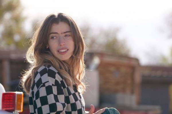 ユアン・マクレガーが実娘とW主演『ブリーディング・ラブ』7月公開