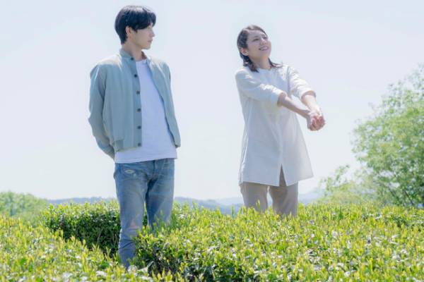 松下奈緒、flumpoolとコラボで主題歌担当『風の奏の君へ』本予告＆本ビジュアル