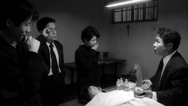 ヨルゴス・ランティモス監督の日本初公開短編＆パク・チャヌク監督幻の短編ほか独占配信