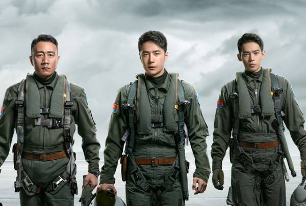 グッズが即完!? 『無名』で光る中国の新星ワン・イーボーに迫る