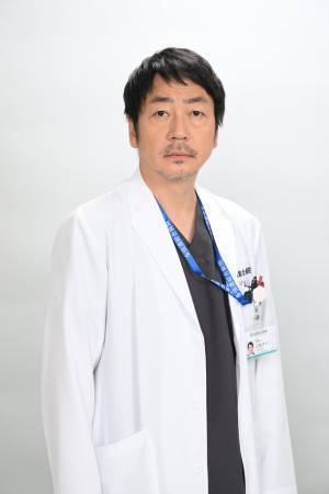 杉野遥亮＆大森南朋が対峙…山岳医演じる新ドラマ「マウンテンドクター」