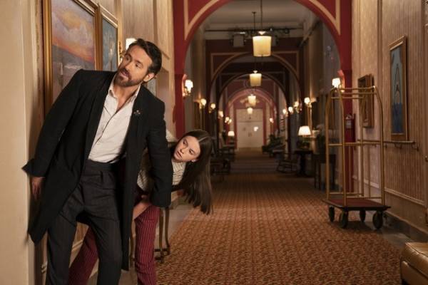 ライアン・レイノルズ「ピクサー映画の実写版を作るイメージ」『ブルー きみは大丈夫』特別映像