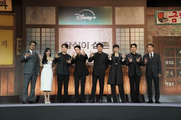 ソン・ガンホ「緊張とトキメキが交錯」　ドラマ「サムシクおじさん」で“後輩っぷり”発揮