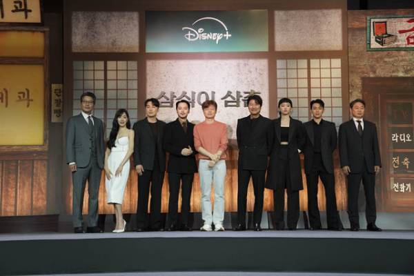 ソン・ガンホ「緊張とトキメキが交錯」　ドラマ「サムシクおじさん」で“後輩っぷり”発揮