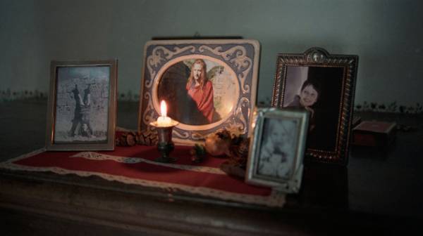 「陶酔して幸福感に包まれた」グレタ・ガーウィグ監督も絶賛『墓泥棒と失われた女神』場面写真