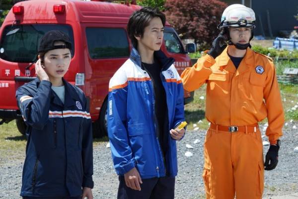 チームの空気を左右する山下智久“晴原”に出口夏希“雲田”が進言…「いいチームになってきた」の声上がる「ブルーモーメント」5話