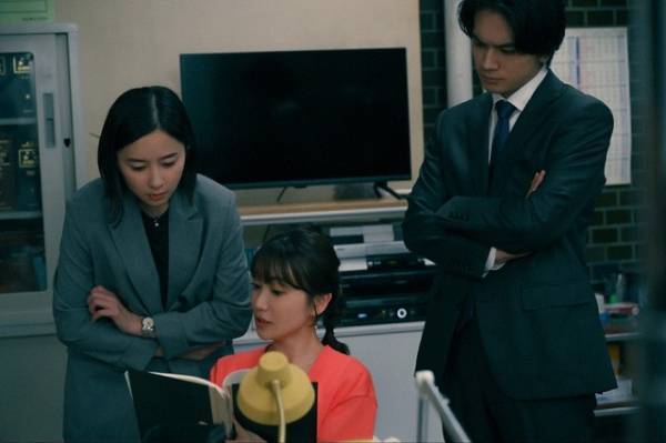 岩田剛典“緋山”に証拠を突きつける北村匠海“赤峰”に「ドヤ顔が最高！」の声上がる…「アンチヒーロー」7話