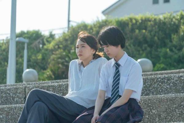 新垣結衣＆早瀬憩『違国日記』、槙生と朝の関係が変わっていく本編映像