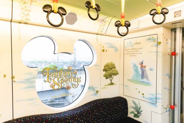 【ディズニー】TDS新エリア誕生記念の期間限定ライナーに潜入！全6種類のフリーきっぷも新登場