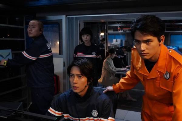 山下智久“晴原”を救った平岩紙“上野”の窮地に「放心状態」「言葉を失う」の声…「ブルーモーメント」7話