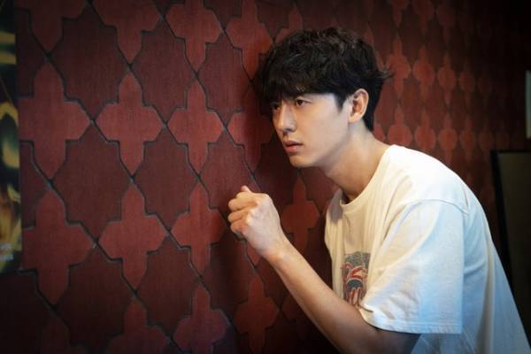 KARAスンヨン＆イ・ジフン『壁越しの彼女』公開決定　隣人同士の愛が始まる!?予告編