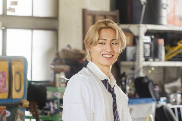 大西流星＆窪塚愛流＆猪狩蒼弥が笑顔見せる『恋を知らない僕たちは』場面写真