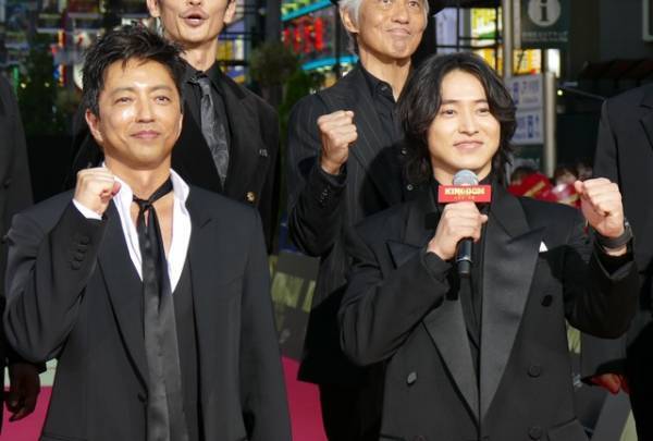 山崎賢人、“大将軍”大沢たかおは「すさまじかった」　シリーズ最終章『キングダム 大将軍の帰還』ワールドプレミア