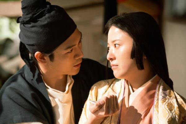 松下洸平「後に自覚する方がドラマチック」まひろに抱く“恋心”の演出明かす…大河「光る君へ」