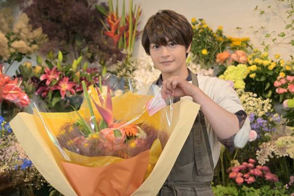 生見愛瑠＆瀬戸康史＆神尾楓珠＆宮世琉弥がクランクアップ「くる恋」