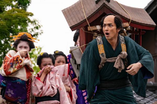 横浜流星＆宮沢氷魚ら参加、大河「べらぼう」京都ロケでの場面写真公開