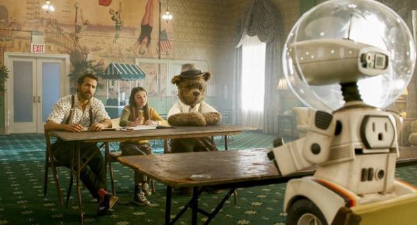 マット・デイモン＆エミリー・ブラントらのアフレコ風景も『ブルー きみは大丈夫』特別映像