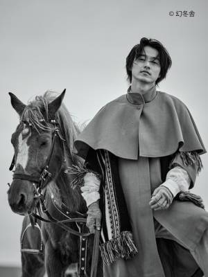 山崎賢人、9月7日に俳優デビュー15周年記念写真集発売