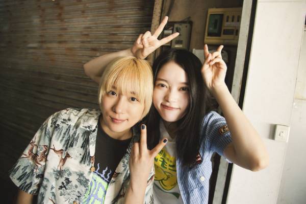 新ドラマ「ベイビーわるきゅーれ エブリデイ！」正式タイトル決定＆クランクイン写真到着