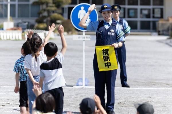 絶叫する中村蒼“芹沢”の怖がり具合と松岡茉優“西条”のリアクションに注目集まる…「ギークス」3話