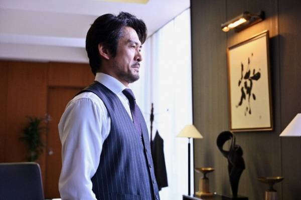 「ブラックぺアン2」4話、二宮和也“天城”が竹内涼真“世良”に指導…「職場にいて欲しい」「胸熱」の声上がる