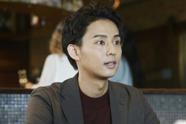 藤ヶ谷太輔＆奈緒、辻村深月の原作を語る『傲慢と善良』場面写真も公開