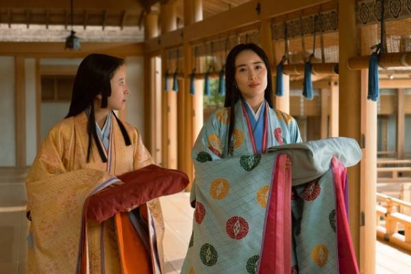 「あまりの感動に涙が」「新章突入って感じ」“源氏物語誕生”に感動の声続々…「光る君へ」31話