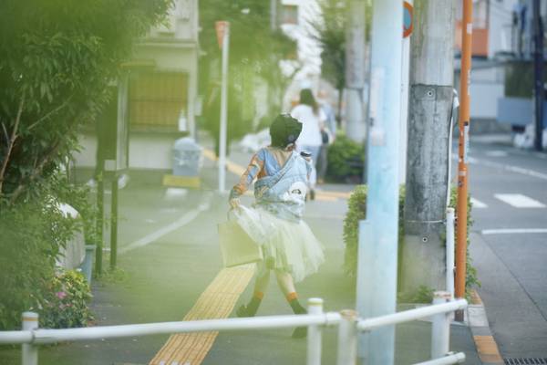 伊藤万理華「確立してきたものを全て壊して演じた」『チャチャ』の世界観