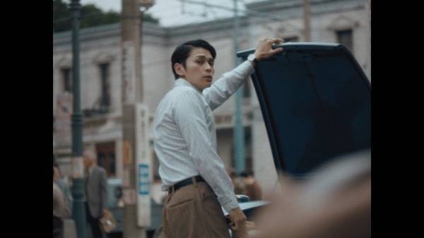 眞栄田郷敦×見上愛、50’Sから現在まで…時代を超えたラブストーリー紡ぐWEBムービー