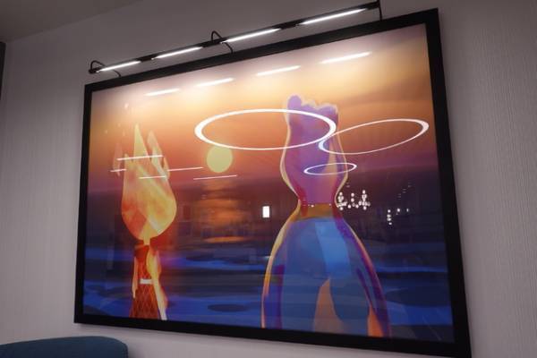 【海外ディズニー】新直営ホテル「ピクサー・プレース・ホテル」を散策　『インサイド・ヘッド２』の展示など世界観を満喫