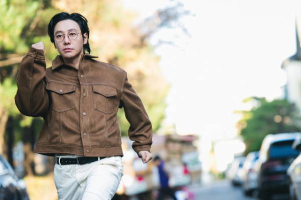 キム・ドンウクら戦隊風のビジュアルお披露目「ソウル・バスターズ」9月11日配信