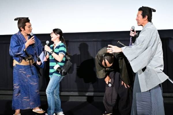 口コミから全国172館で拡大公開中『侍タイムスリッパー』“応援感謝”の舞台挨拶開催