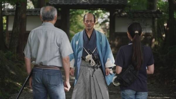 口コミから全国172館で拡大公開中『侍タイムスリッパー』“応援感謝”の舞台挨拶開催