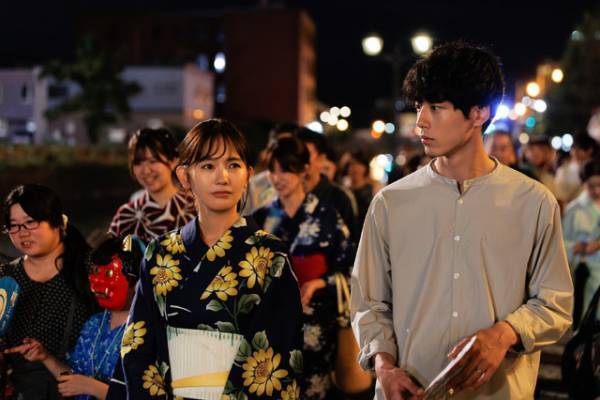 有村架純＆坂口健太郎、様々な想いとそれぞれのドラマ切り取る「さよならのつづき」場面写真