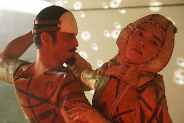 古川雄輝＆玉木宏のダンスシーンに注目「ゴールデンカムイ」第6話