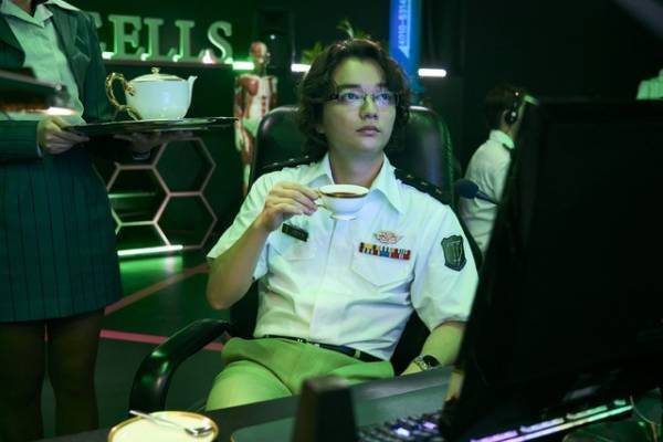 “ヘルパーT細胞”染谷将太、撮影半日で終了＆急遽シーン追加も『はたらく細胞』