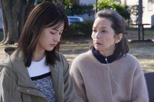 「涙が止まらない」「優しすぎ」病室に栞を連れていく田中圭“宏樹”の姿に反響…「わたしの宝物」7話