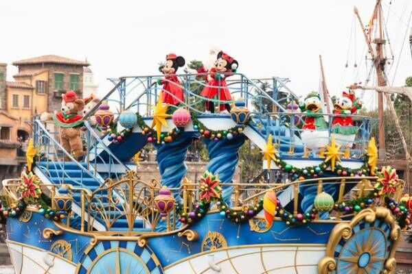 【ディズニー】サンタクロースとホリデーをお祝い！TDS「ディズニー・クリスマス・グリーティング」