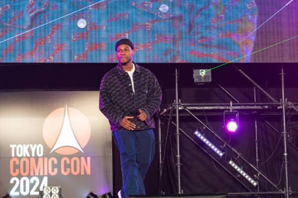 東京コミコン 2024、今年は山P・ゆりやんがサプライズ登場！“異例”のオープニングセレモニーをレポート