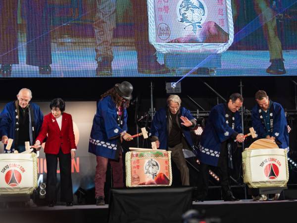 東京コミコン 2024、今年は山P・ゆりやんがサプライズ登場！“異例”のオープニングセレモニーをレポート