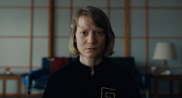 ミア・ワシコウスカ「心を動かされた」『クラブゼロ』監督からのオファーを快諾した理由