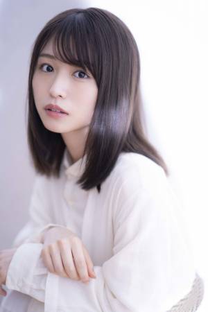 長濱ねる「個性豊かな尊敬する先輩方と」川口春奈が働く法律事務所メンバーに「アンサンブル」