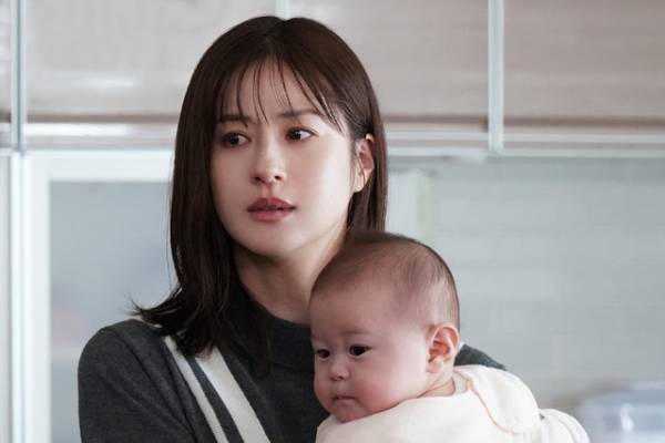 田中圭“宏樹”が写真を消す姿に「泣ける」「また笑顔が見れますように」の声上がる…「わたしの宝物」9話