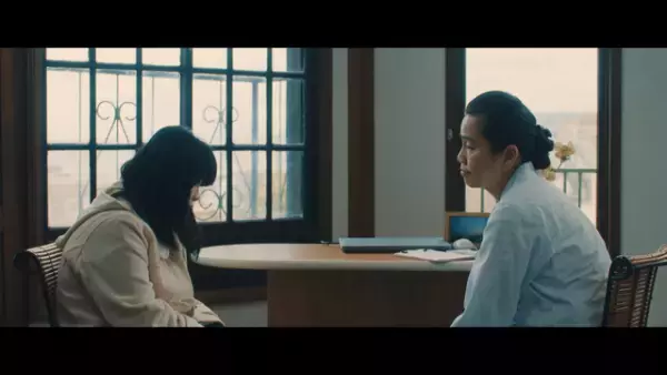 自分なりの「生きやすさ」をみつけて…富田望生主演『港に灯がともる』予告編完成