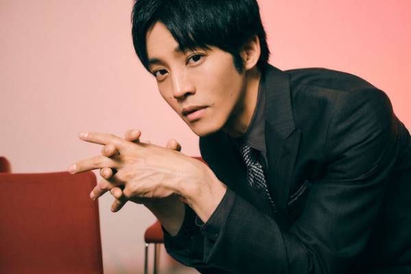 小栗旬×松坂桃李×池松壮亮×窪塚洋介、新型コロナウイルスに挑んだ実話描く『フロントライン』公開