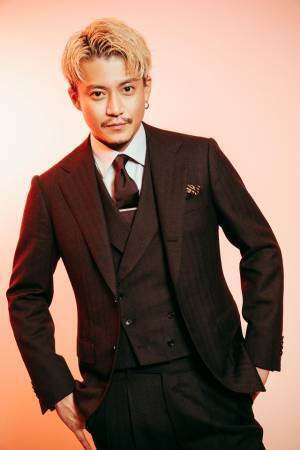 小栗旬×松坂桃李×池松壮亮×窪塚洋介、新型コロナウイルスに挑んだ実話描く『フロントライン』公開