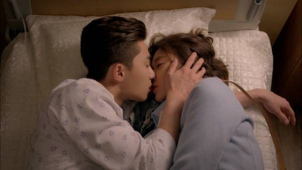 「SKYキャッスル」「夫婦の世界」ほか日本リメイクされた人気韓国ドラマ6選