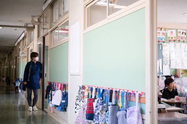 日本の公立小学校に密着『小学校～それは小さな社会～』メイキング映像