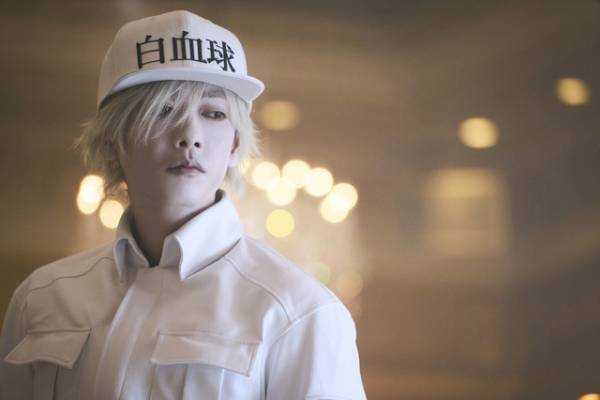 「可愛くて最強」「ギャップが好き」佐藤健“白血球”、松本若菜“マクロファージ”…読者が選ぶ実写『はたらく細胞』人気キャラ